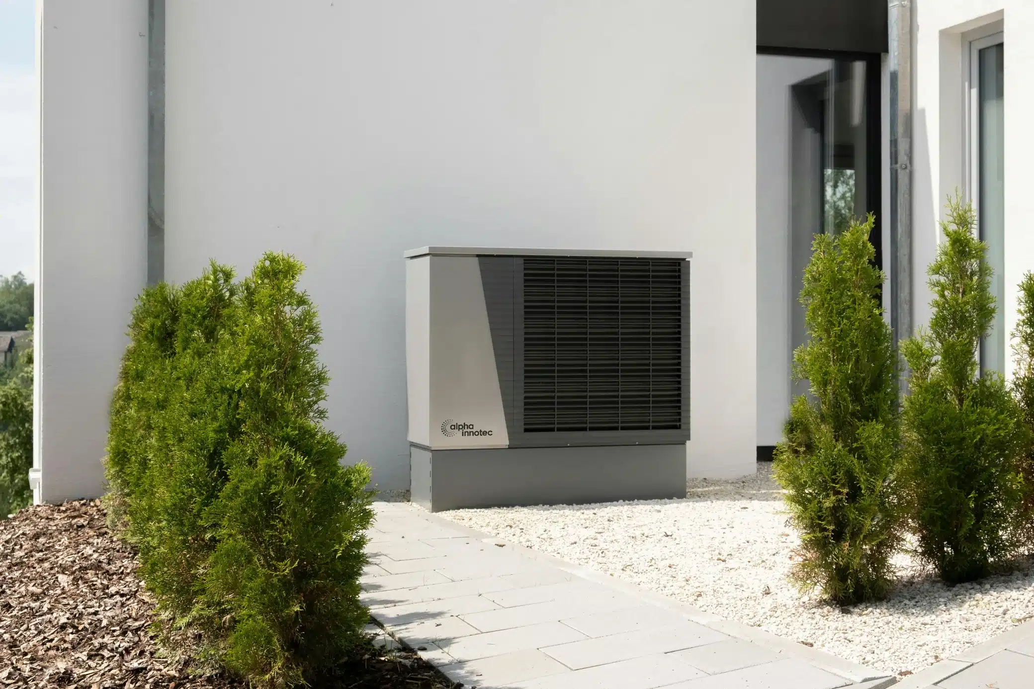 Heat Pump vs Air Conditioner Pros, Cons & Best Uses air conditioner warning